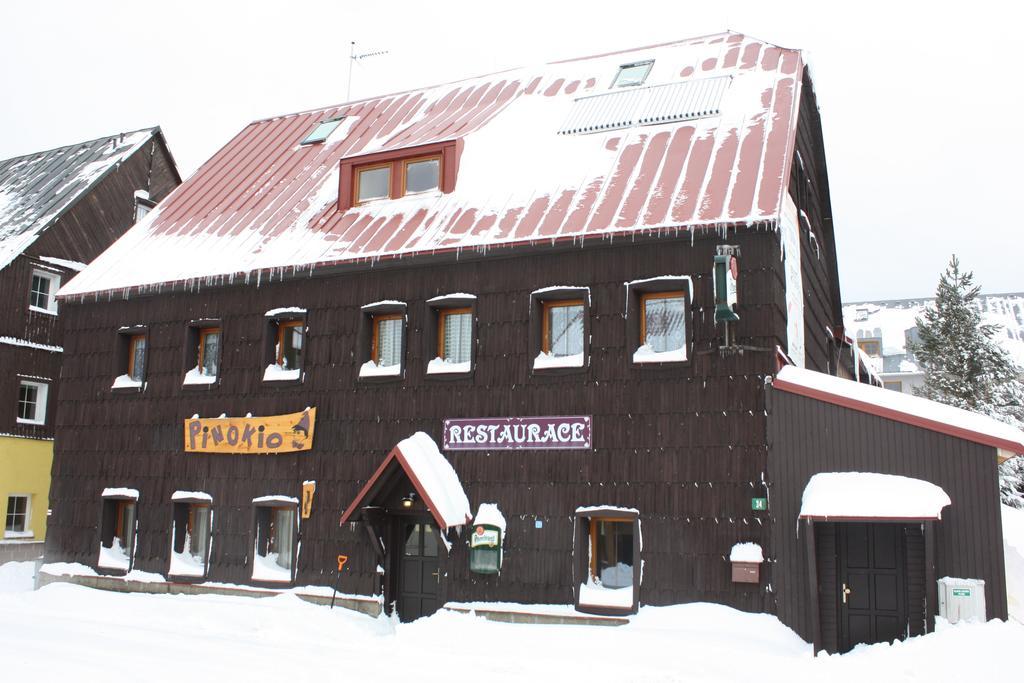 Penzion Pinokio Boží Dar Exterior foto