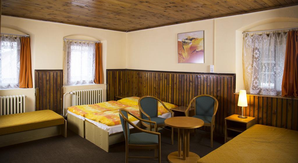 Penzion Pinokio Boží Dar Exterior foto